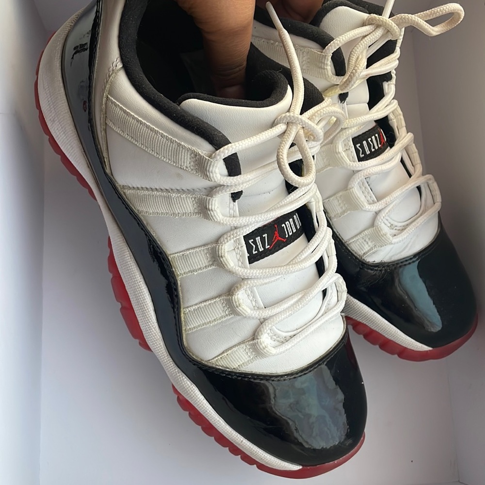 Retro Jordan 11’s Concord-bred